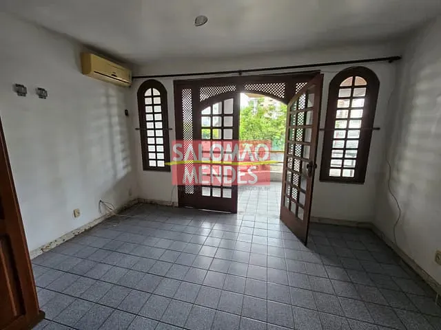 Prédio para alugar, no bairro Condor em Belém