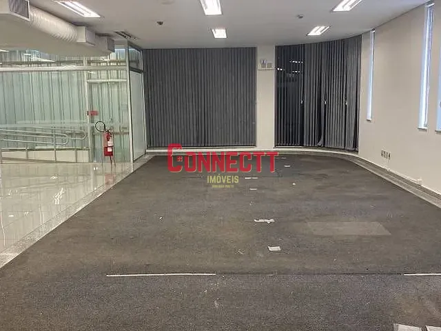 Prédio com 600m², para alugar, no bairro Centro em Ribeirão Preto