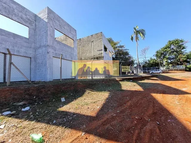 Prédio com 300m², para alugar, no bairro Chácara Santa Margarida em Campinas