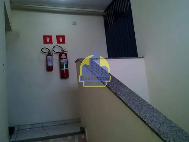 Prédio com 130m², à venda, no bairro Novo Osasco em Osasco