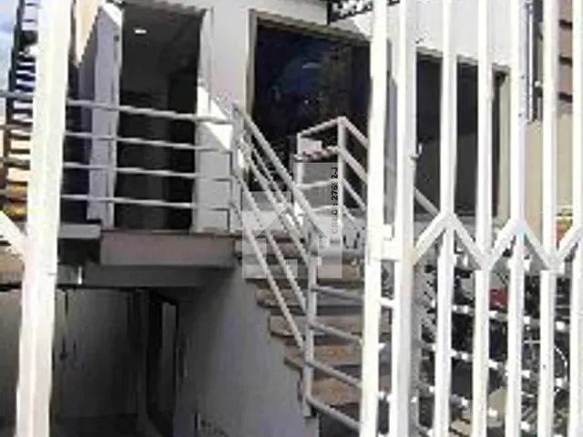 Prédio com 187m², à venda, no bairro Vila Vianelo em Jundiaí