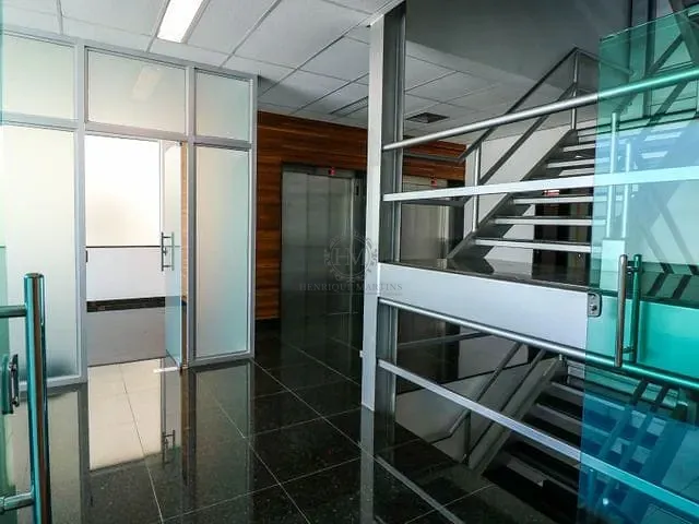 Prédio com 6220m², à venda, no bairro São Cristóvão em Rua São Luiz Gonzaga
