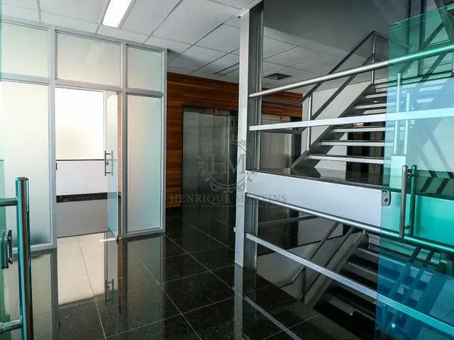 Prédio com 6220m², à venda, no bairro São Cristóvão em Rua São Luiz Gonzaga
