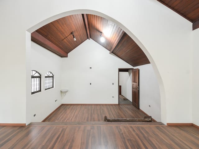 Foto do Prédio - Casa comercial para venda em Bela Vista, 280m² | Lares e Andares Imóveis