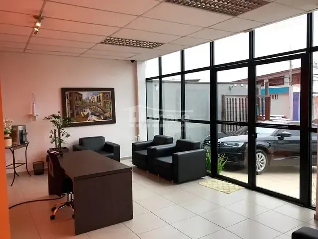 Prédio com 260m², à venda ou para alugar, no bairro Vila Nancy em Mogi das Cruzes