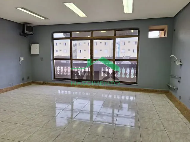 Prédio à venda, no bairro Taboão em São Bernardo do Campo