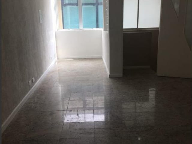 Prédio com 100m², à venda, no bairro Centro Comercial em Barueri