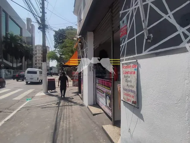 Prédio com 300m², à venda, no bairro Brás em São Paulo