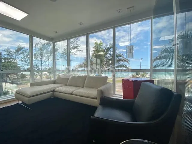 Prédio com 2465m², à venda, no bairro Barra da Tijuca em Rio de Janeiro