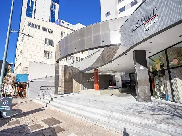 Prédio com 28m², à venda, no bairro Batel em Curitiba