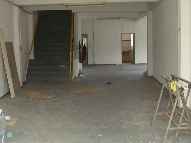 Prédio com 200m², para alugar, no bairro Jardim Monte Alegre em São Paulo