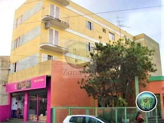 Prédio com 1008m² 20 quartos e 11 banheiros, à venda, no bairro Centro em Piedade