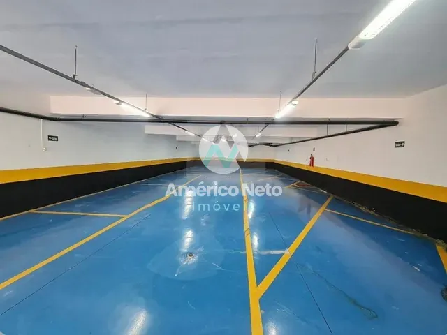 Prédio com 860m², para alugar, no bairro Campestre em Santo André