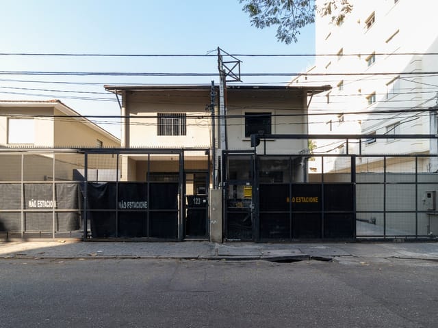 Casa com 359m² 3 quartos e 6 banheiros, à venda, no bairro Campo Belo em São Paulo