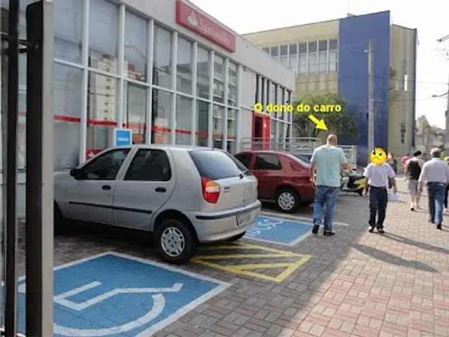 Prédio com 1280m², para alugar, no bairro Osvaldo Cruz em São Caetano do Sul