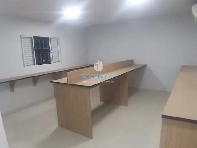 Prédio com 258m², à venda ou para alugar, no bairro Vila Ema em São José dos Campos