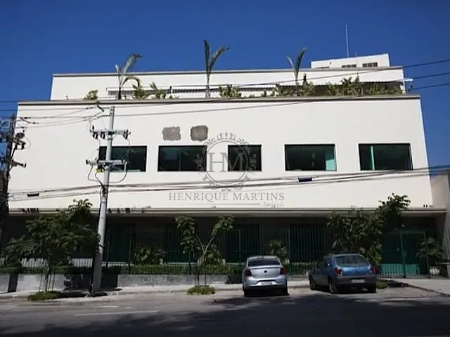 Prédio com 5580m², à venda, no bairro São Cristóvão em Rio de Janeiro