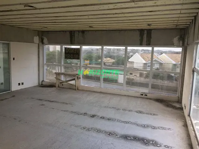 Prédio com 320m², para alugar, no bairro Urbanova em São José dos Campos