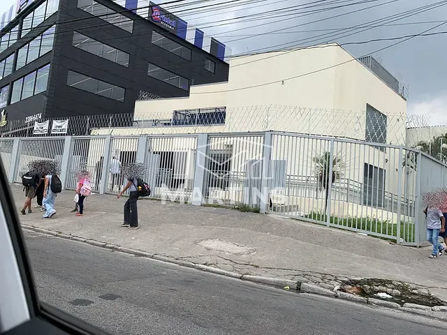 Prédio à venda ou para alugar, no bairro Pirajussara em São Paulo