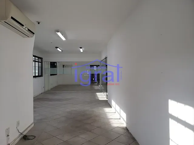 Prédio com 380m², à venda, no bairro Cidade Vargas em São Paulo