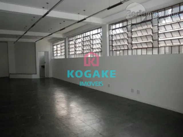 Prédio com 407m², para alugar, no bairro Vila Adyana em São José dos Campos