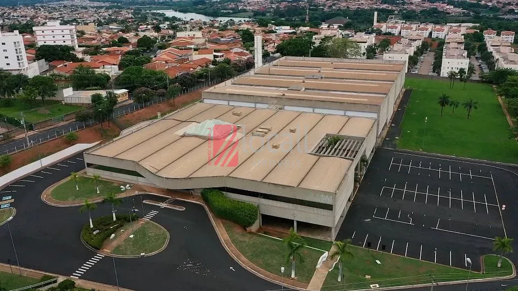 Prédio comercial  à venda e aluguel, 11000m² — foto 2 de 42