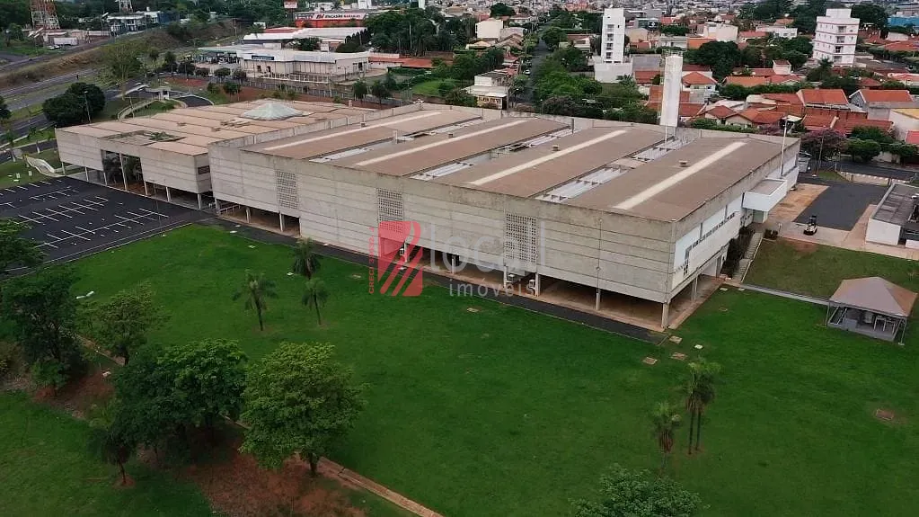 Prédio comercial  à venda e aluguel, 11000m² — foto 3 de 42