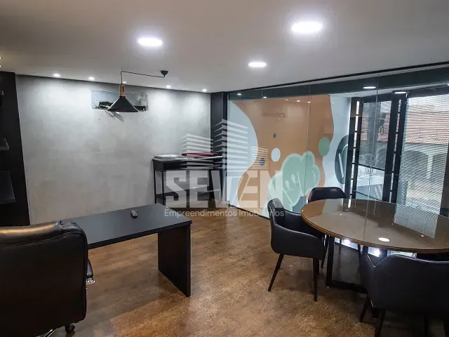 Prédio com 484m², à venda ou para alugar, no bairro Jardim Aeroporto em Bauru