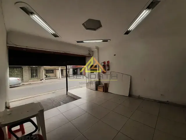 Prédio com 120m², à venda, no bairro Santana em São Paulo