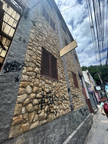 Prédio com 229m², à venda, no bairro Centro em Campos dos Goytacazes