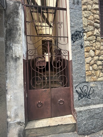 Prédio com 229m², à venda, no bairro Centro em Campos dos Goytacazes
