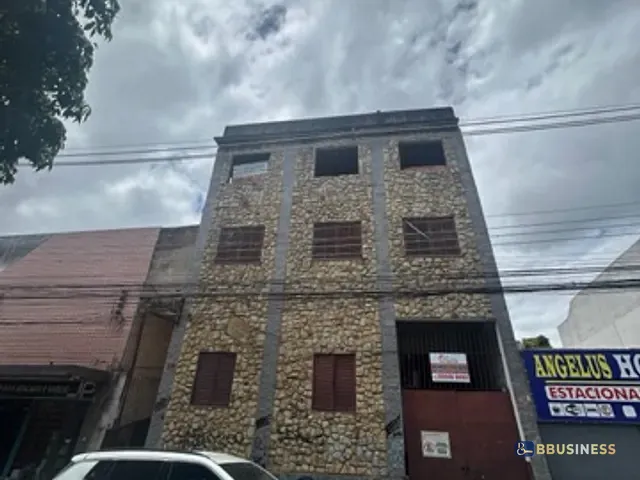 Prédio com 229m², à venda, no bairro Centro em Campos dos Goytacazes