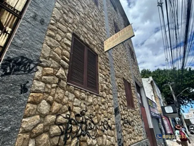 Prédio com 229m², à venda, no bairro Centro em Campos dos Goytacazes