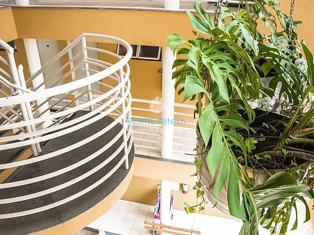 Prédio com 525m², à venda, no bairro Urbanova IV em São José dos Campos