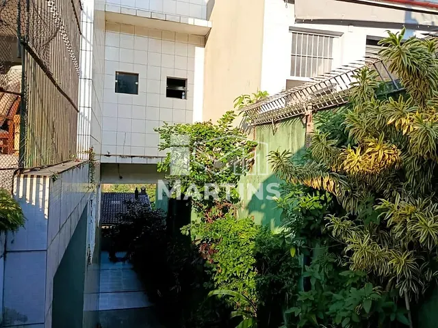 Prédio com 375m², à venda, no bairro Pirajussara em São Paulo