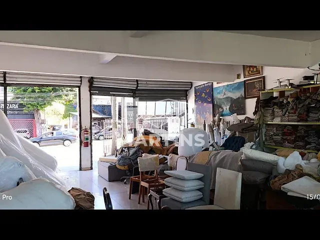 Prédio com 375m², à venda, no bairro Pirajussara em São Paulo