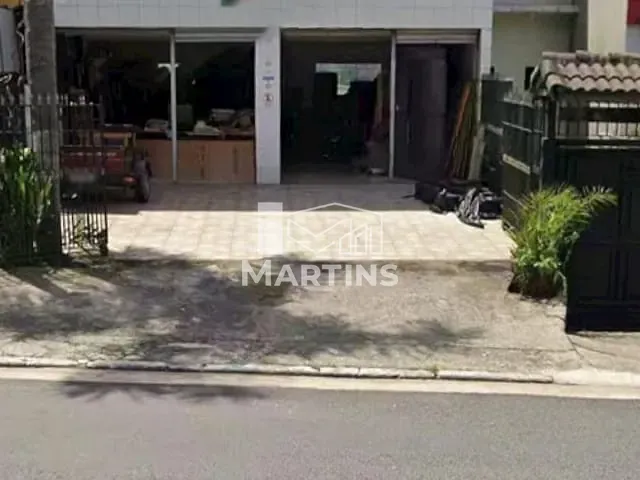 Prédio com 375m², à venda, no bairro Pirajussara em São Paulo