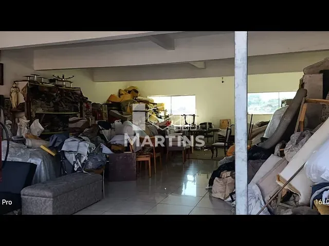 Prédio com 375m², à venda, no bairro Pirajussara em São Paulo