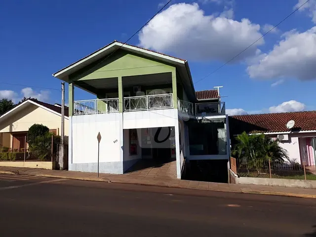 Prédio com 442m² 2 quartos e 1 banheiro, à venda, no bairro Canabarro em Teutônia