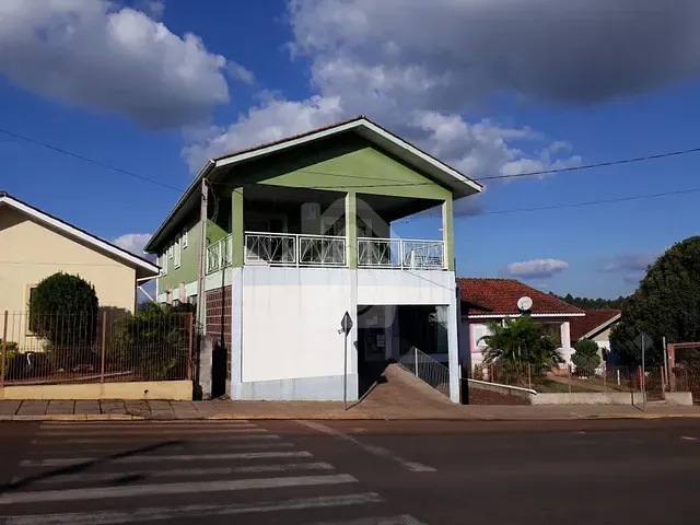 Prédio com 442m² 2 quartos e 1 banheiro, à venda, no bairro Canabarro em Teutônia