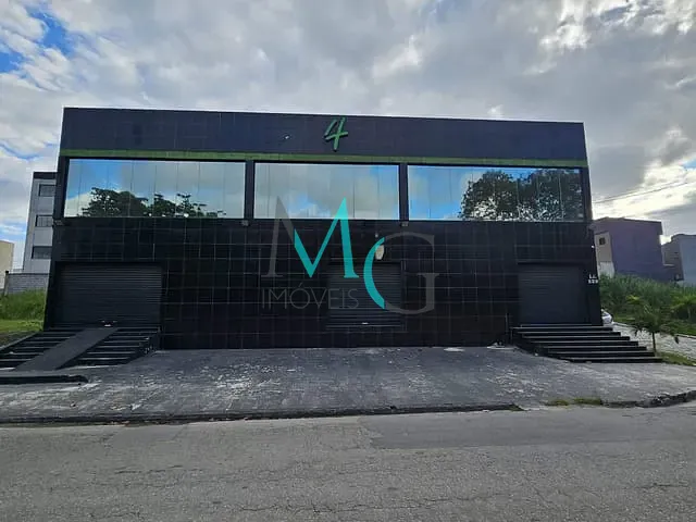 Prédio com 550m², para alugar, no bairro Santíssimo em Rio de Janeiro