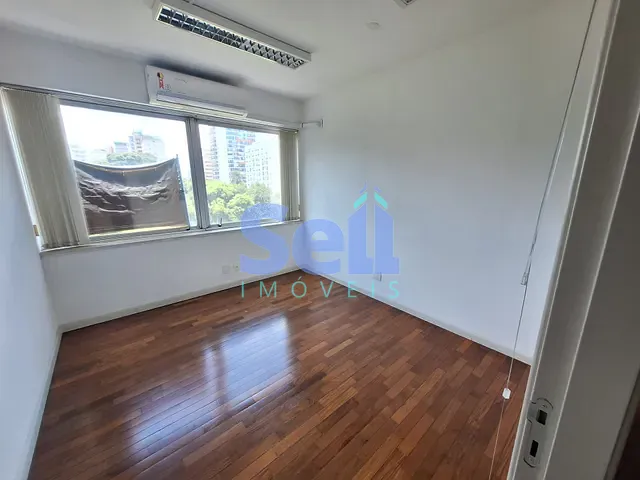 Prédio com 3189m², à venda, no bairro Consolação em São Paulo