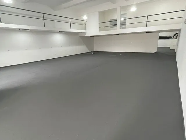 Prédio com 574m², para alugar, no bairro Parque Capuava em Santo André
