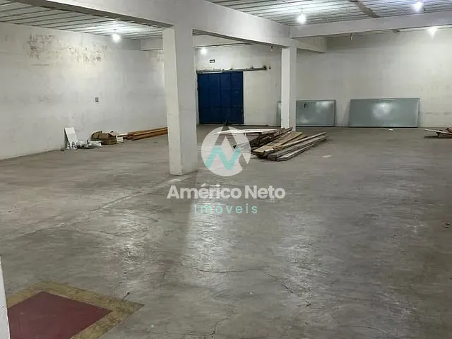 Prédio com 1080m², para alugar, no bairro Centro em Santo André