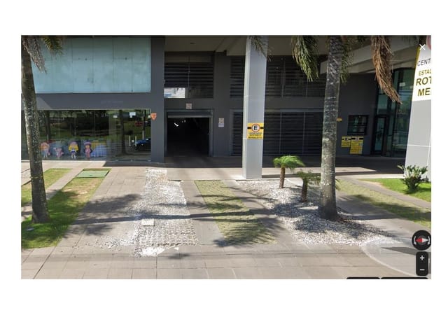 Prédio à venda, no bairro Sanvitto em Caxias do Sul