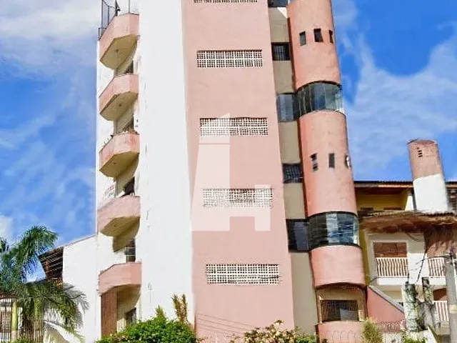 Prédio com 650m², à venda, no bairro Jardim Bom Clima em Guarulhos