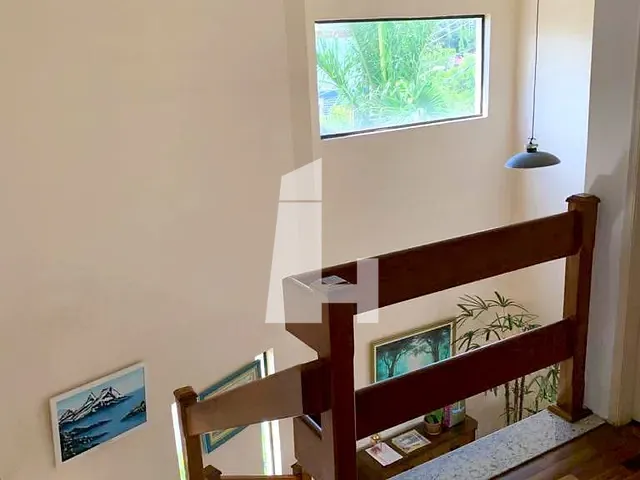 Prédio com 650m², à venda, no bairro Jardim Bom Clima em Guarulhos