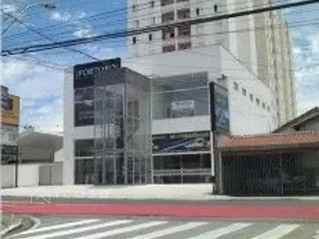 Prédio com 728m², à venda, no bairro Jardim Independência em Taubaté