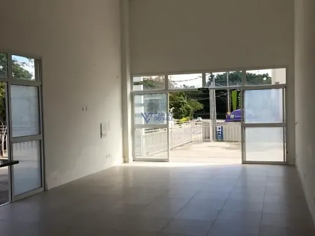 Prédio com 300m², à venda, no bairro Urbanova em São José dos Campos