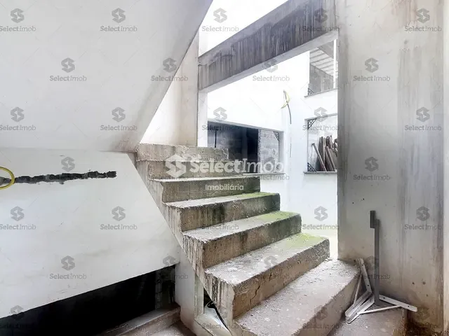 Prédio com 1700m², para alugar, no bairro Vila Bocaina em Mauá